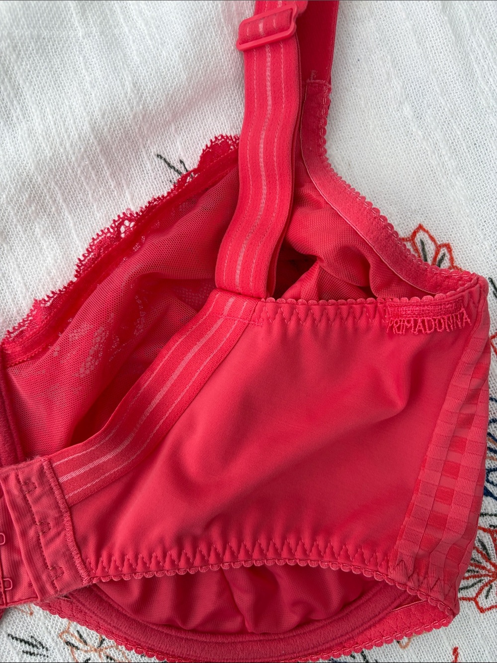PrimaDonna Coral Pink Smooth Full-Cup Bra - Picture 7 of 12